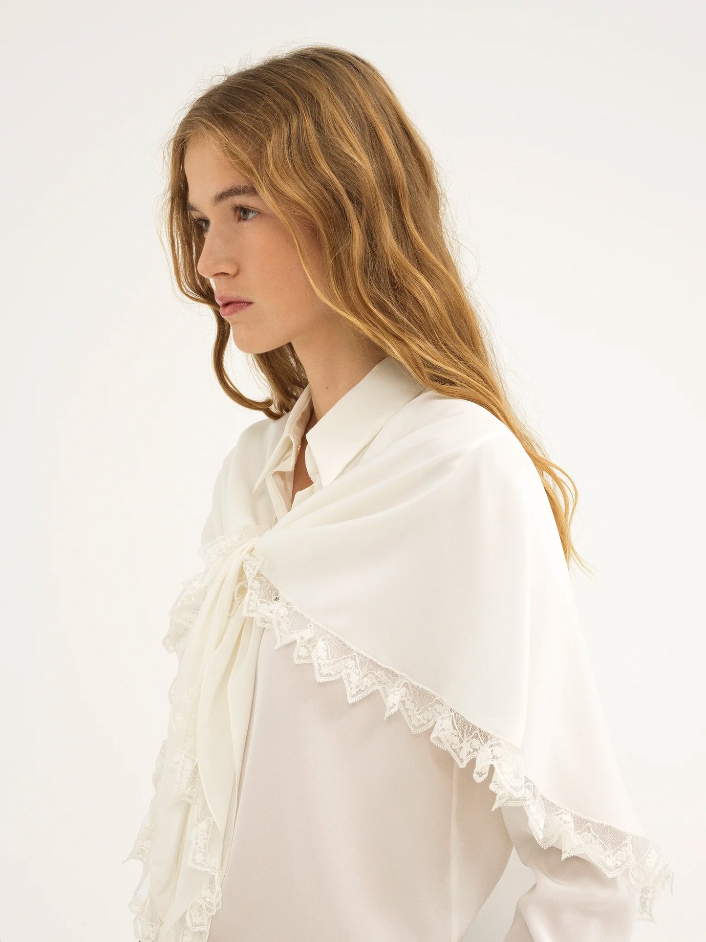 Knotted heritage cape blouse in silk || Ownara