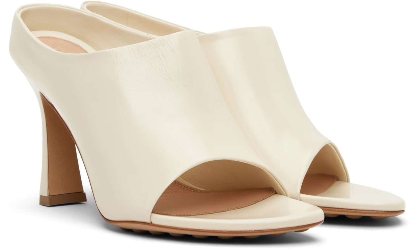 OWER WHITE TRENDY SANDLE