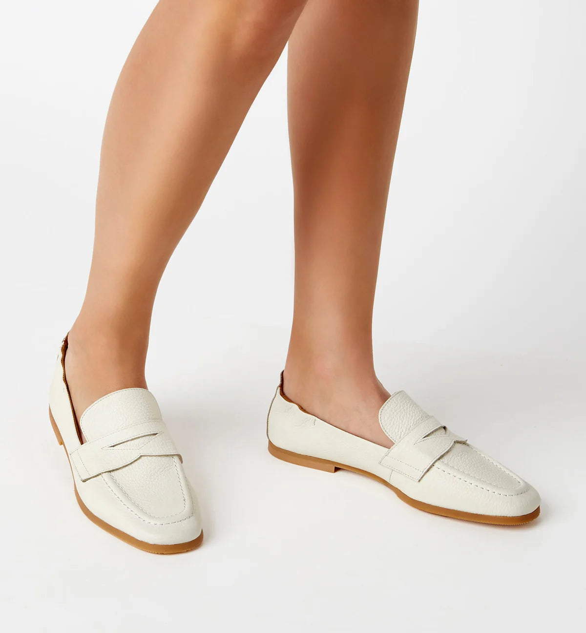 KITSON PEBBLED CUT LEATHER LOAFER